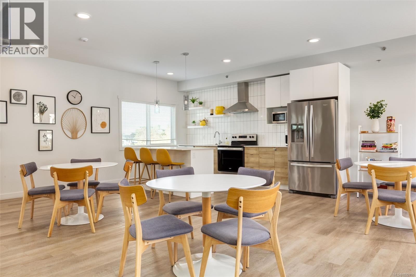 310 4830 Cedar Ridge Pl, Nanaimo