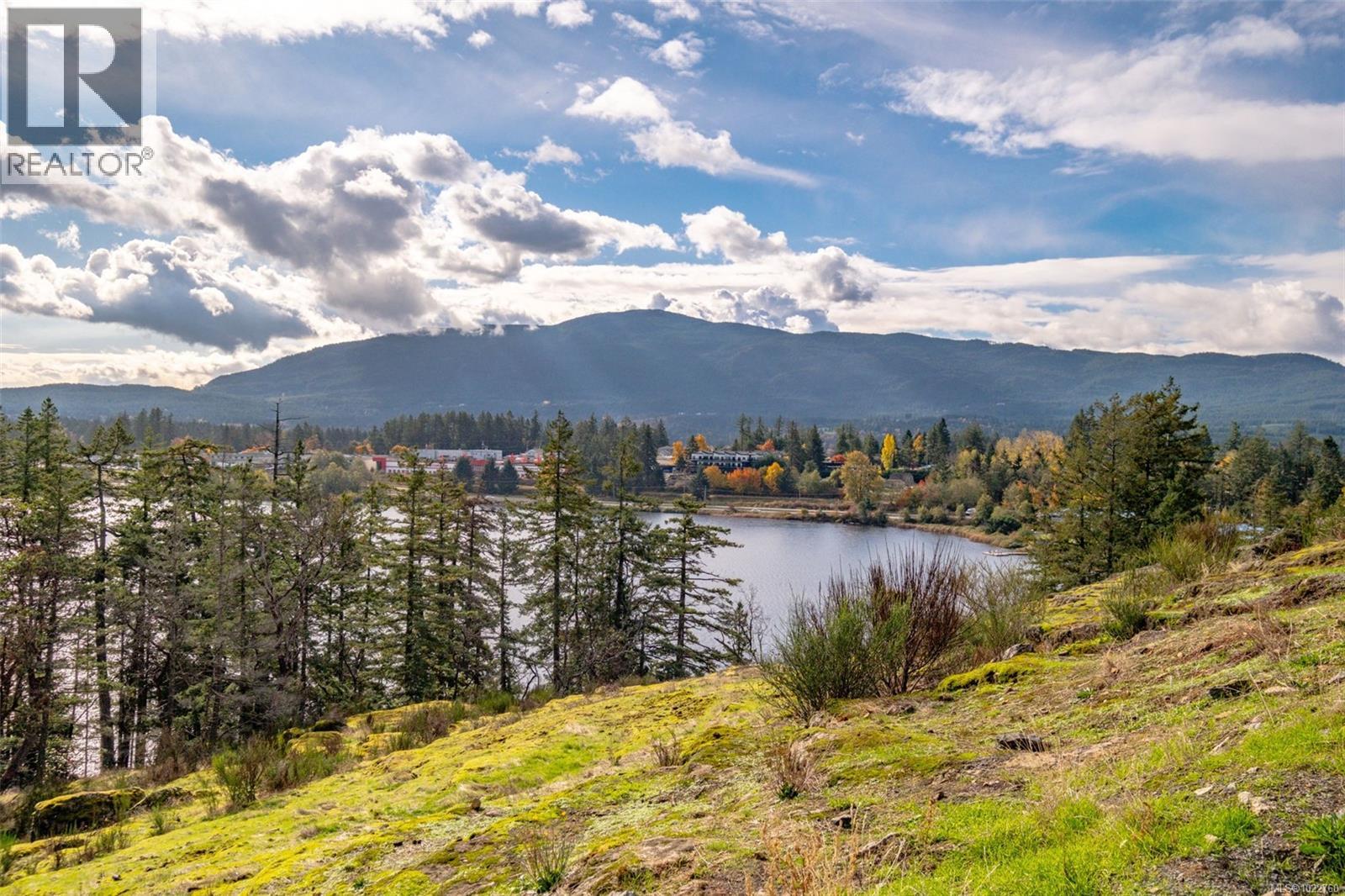 310 4830 Cedar Ridge Pl, Nanaimo