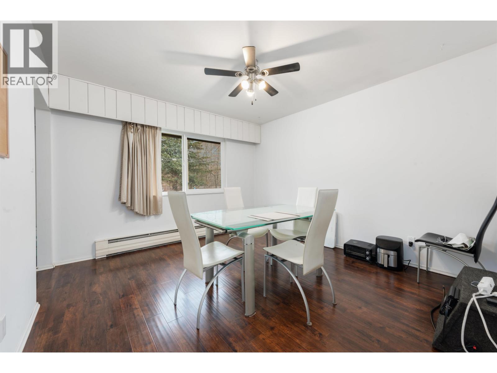 38850 BUCKLEY AVENUE, Squamish