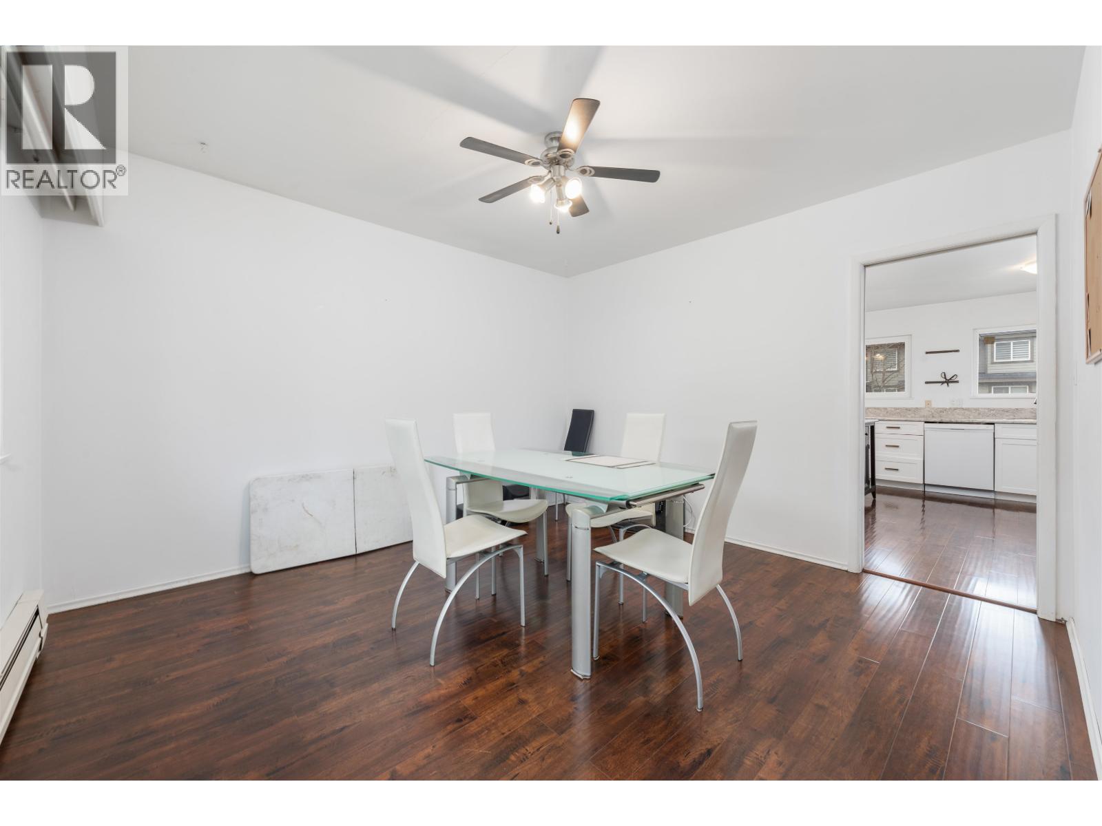 38850 BUCKLEY AVENUE, Squamish