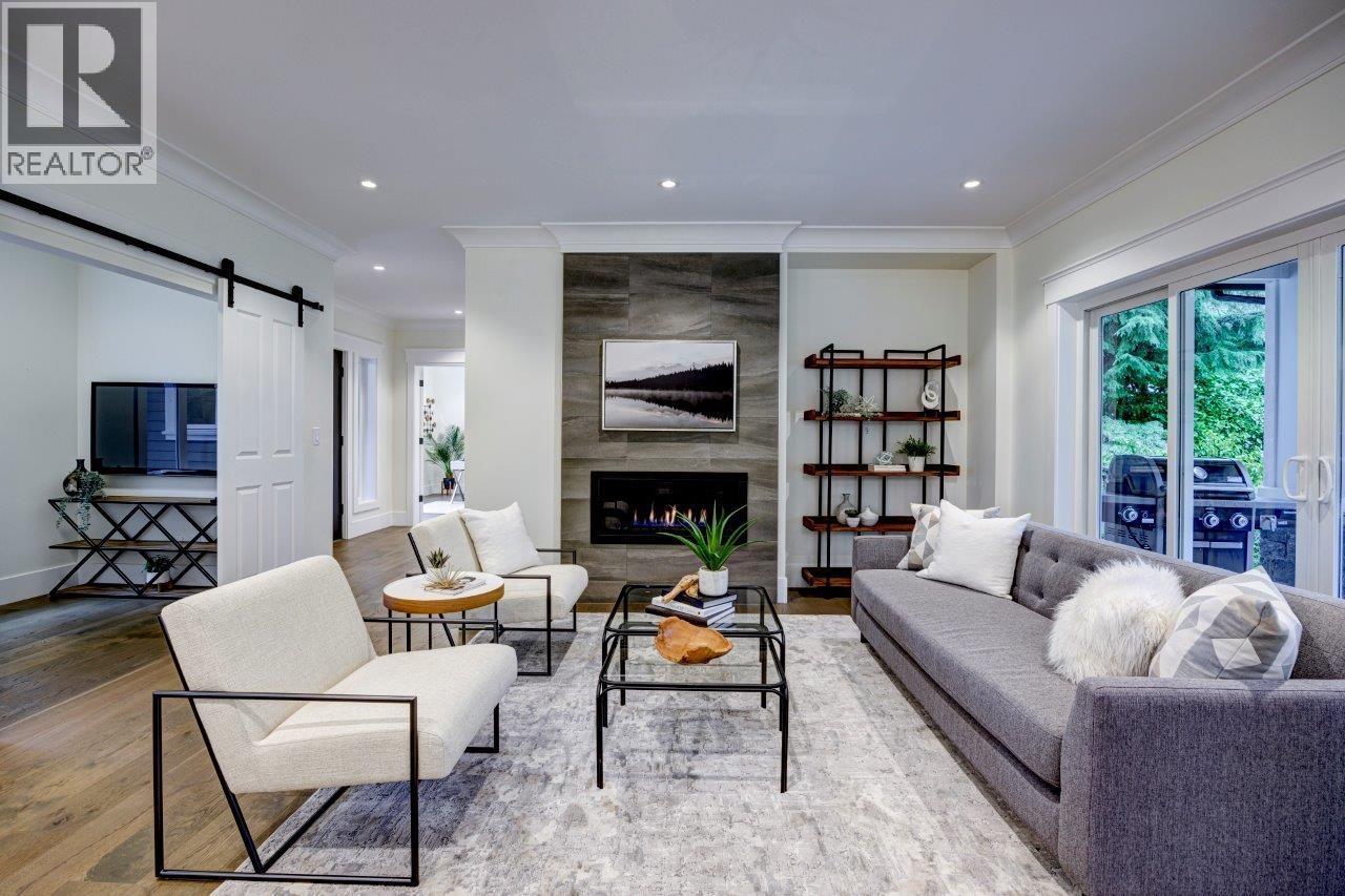 1510 DOVERCOURT ROAD, North Vancouver