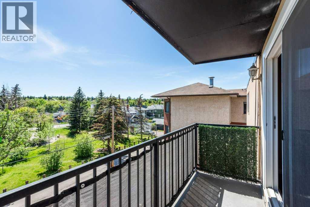 Single Family House for Sale in    Avenue SW Sunalta Calgary 