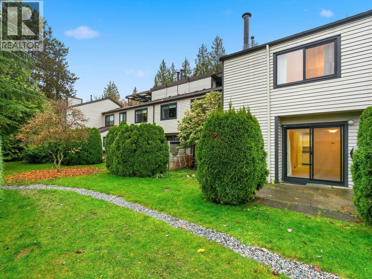 8574 FLOWERING PLACE, Burnaby