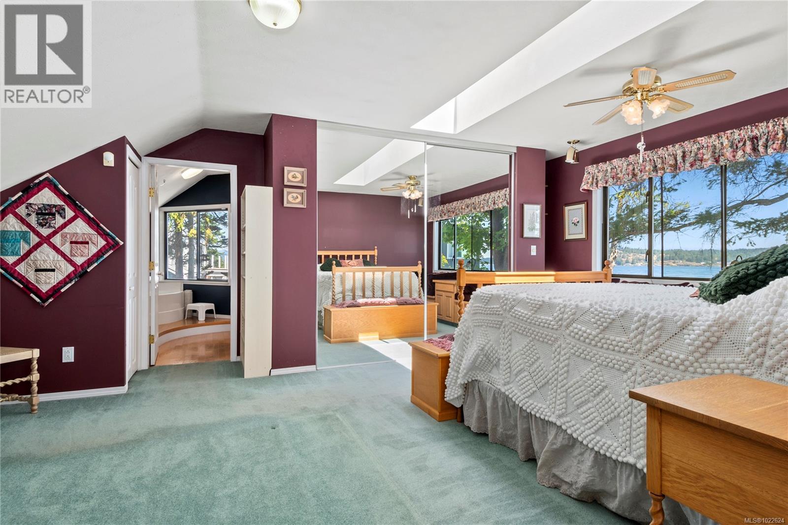 561 & 565 Island Hwy, Campbell River