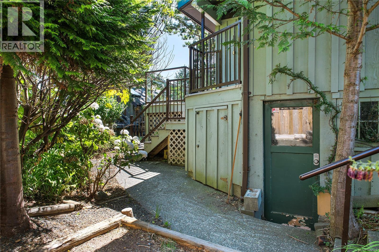 561 & 565 Island Hwy, Campbell River