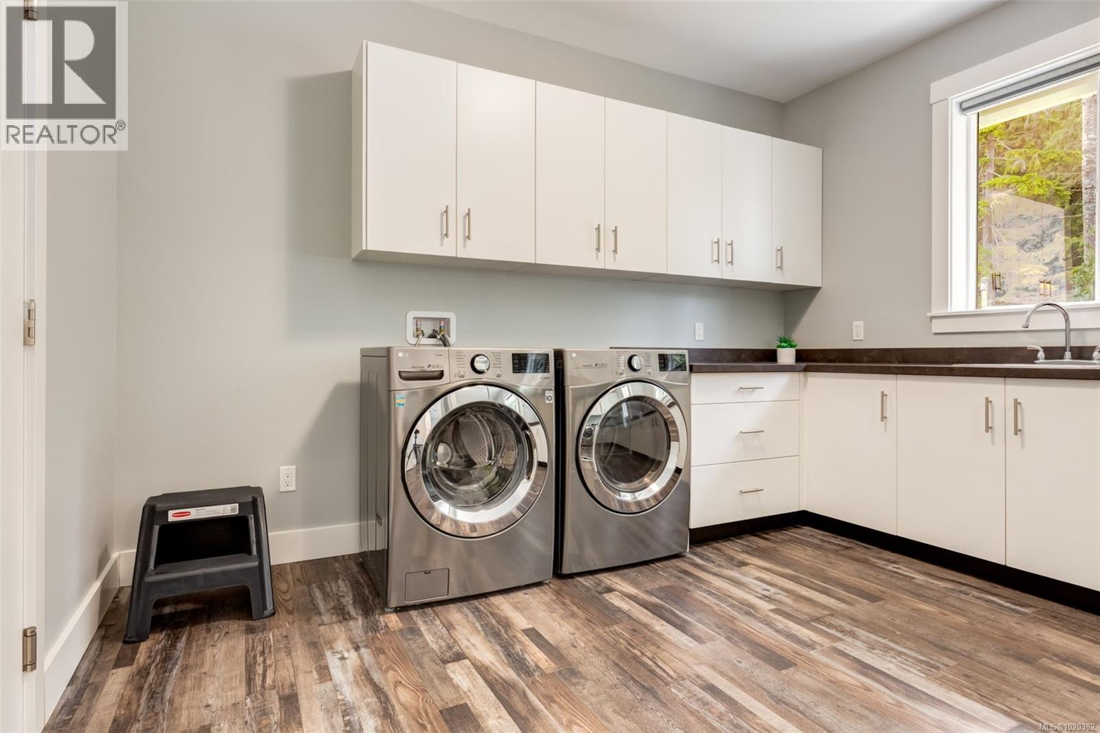 108 Allview Lane, Bowser