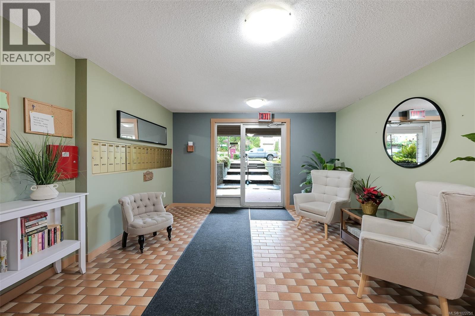 206 2610 Graham Street, Victoria