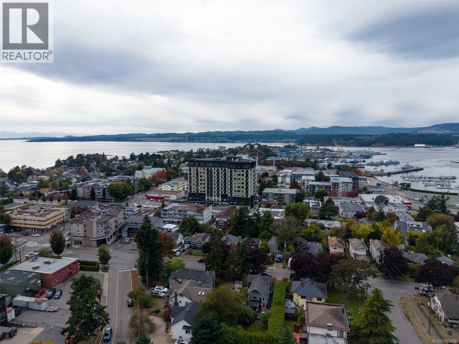 1009 622 Admirals Rd, Esquimalt