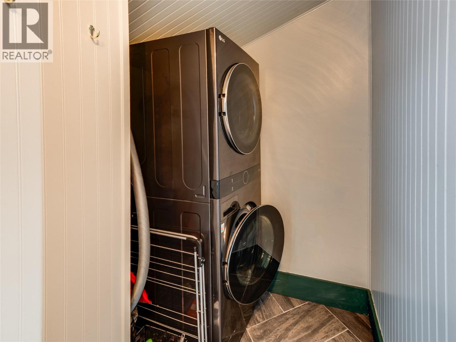 705 Glendale Avenue, Salmo