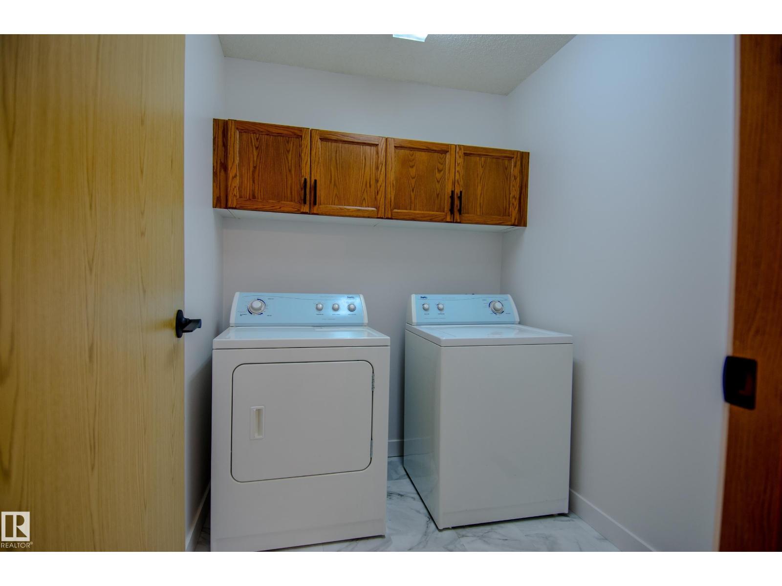 
          15571 59A Street NW
            <br/>
            <span>Edmonton</span>
            , 
            <span>AB</span>
             <span>T5Y2N9</span>
         - Photo 19
