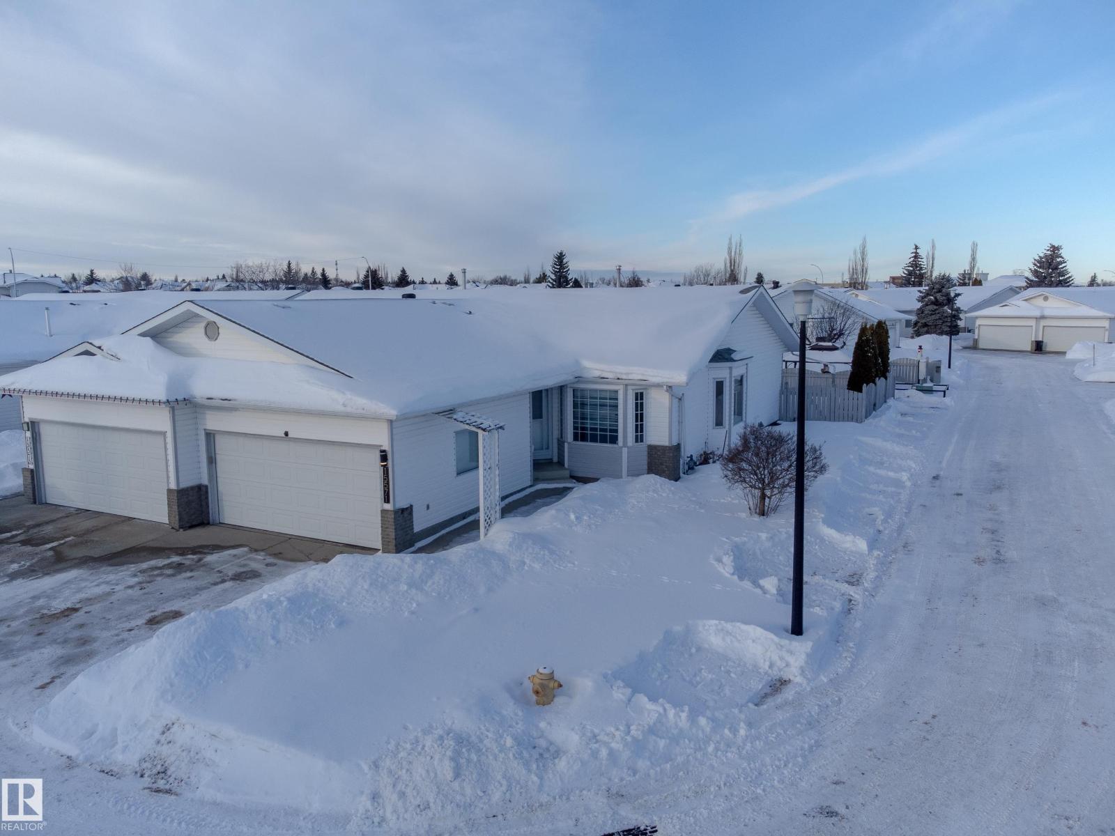 
          15571 59A Street NW
            <br/>
            <span>Edmonton</span>
            , 
            <span>AB</span>
             <span>T5Y2N9</span>
         - Photo 5