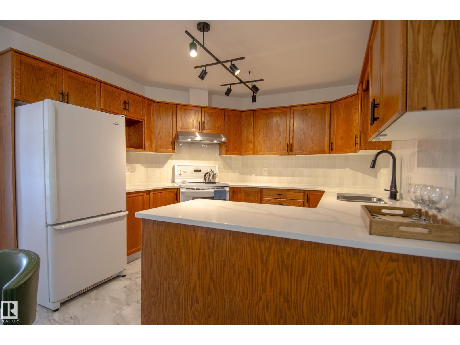 
          15571 59A Street NW
            <br/>
            <span>Edmonton</span>
            , 
            <span>AB</span>
             <span>T5Y2N9</span>
         - Photo 37
