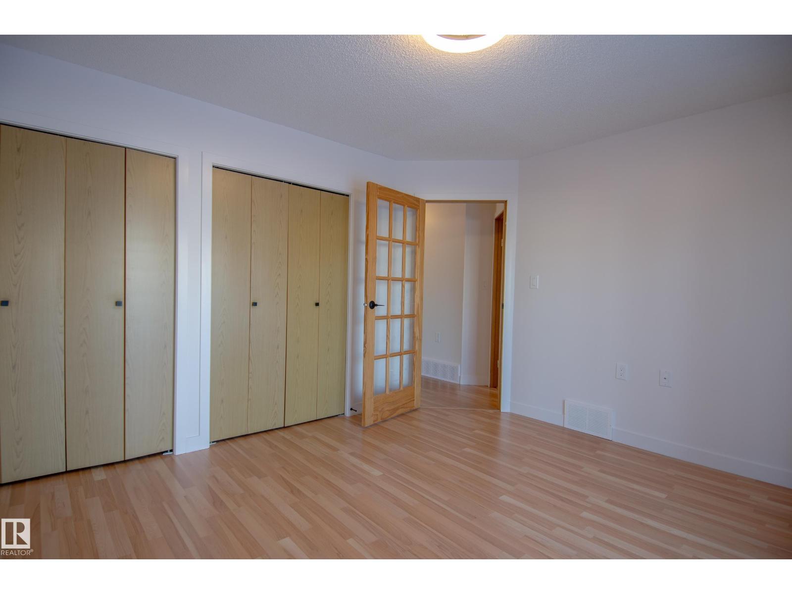 
          15571 59A Street NW
            <br/>
            <span>Edmonton</span>
            , 
            <span>AB</span>
             <span>T5Y2N9</span>
         - Photo 17