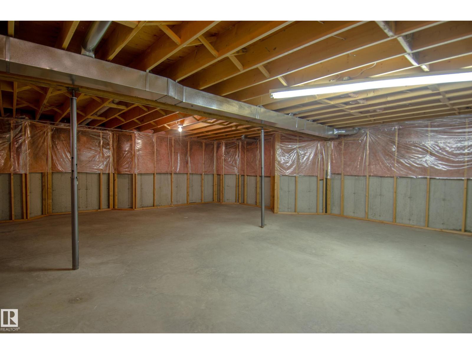 
          15571 59A Street NW
            <br/>
            <span>Edmonton</span>
            , 
            <span>AB</span>
             <span>T5Y2N9</span>
         - Photo 12