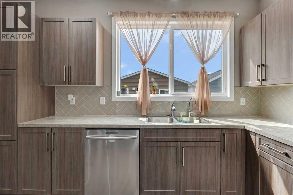 Single Family House for Sale in  Red Embers Crescent NE Redstone Calgary 