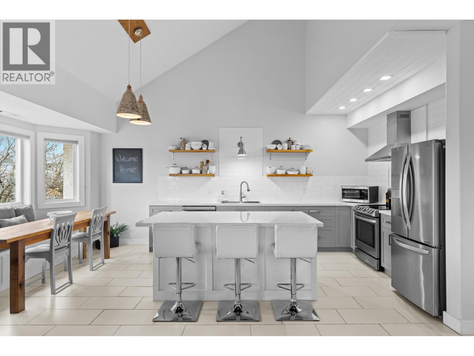 2300 Benvoulin Road Unit# 302, Kelowna