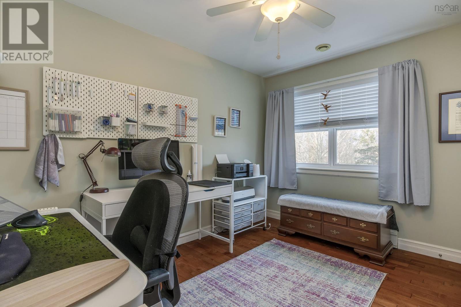 Property 43 of 49 of 100 Freshwater Trail