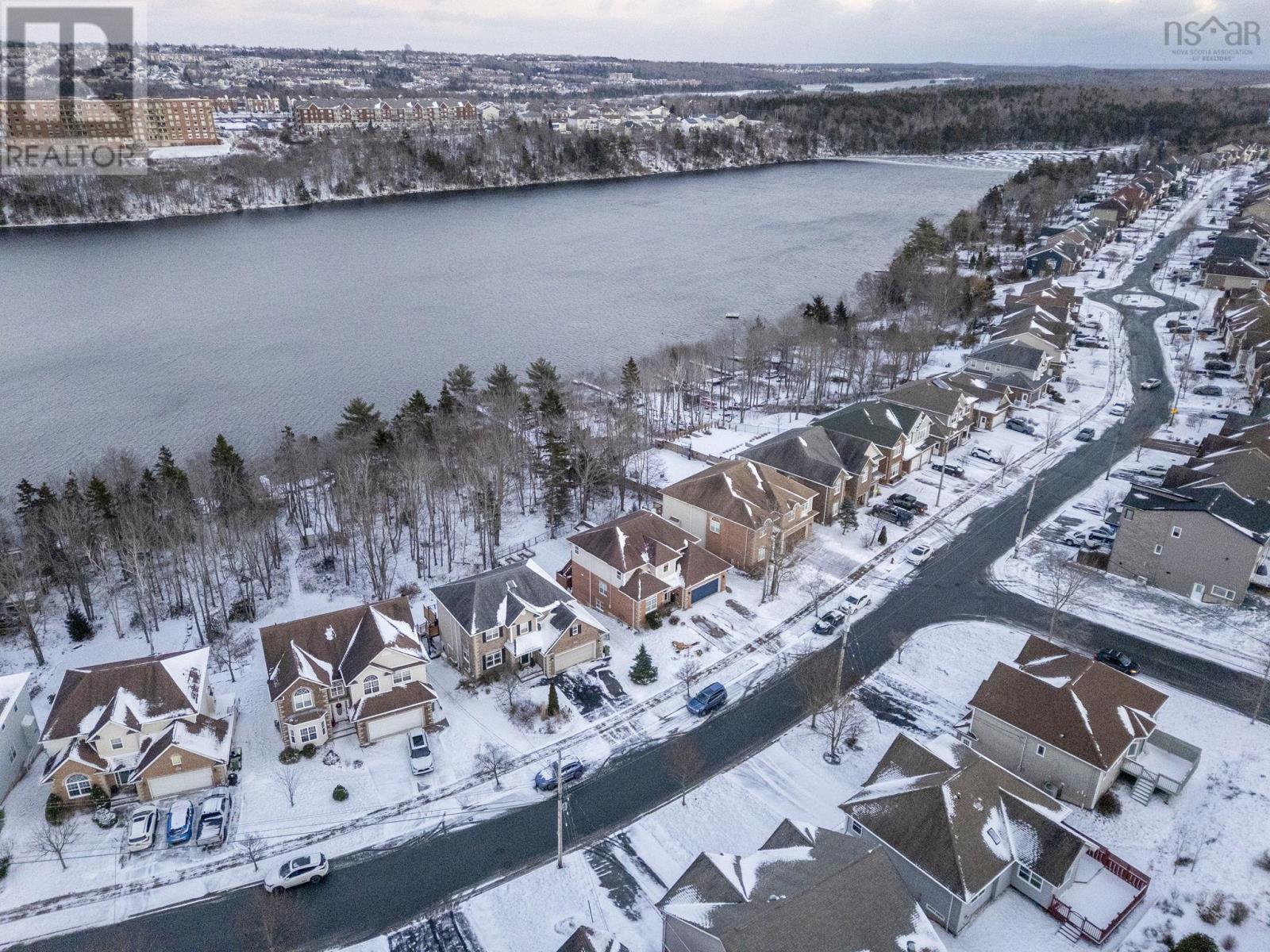 Property 38 of 49 of 100 Freshwater Trail