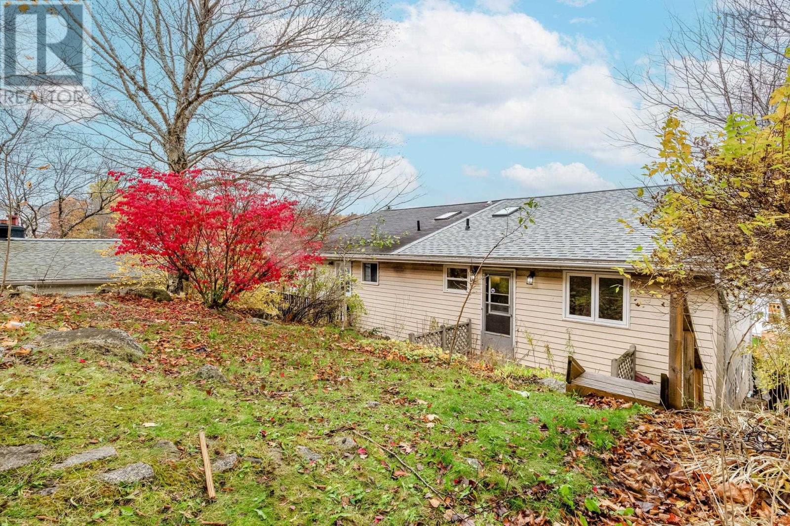 Property 31 of 50 of 34 Idlewylde Road