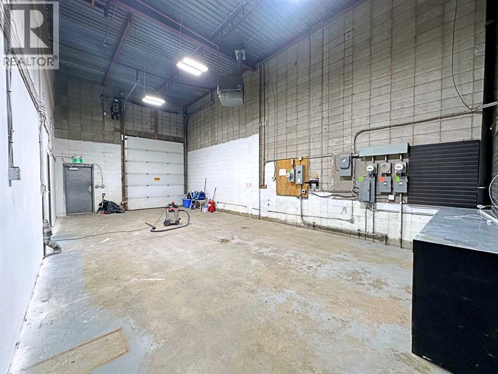 8109 Fraser Avenue, Fort McMurray