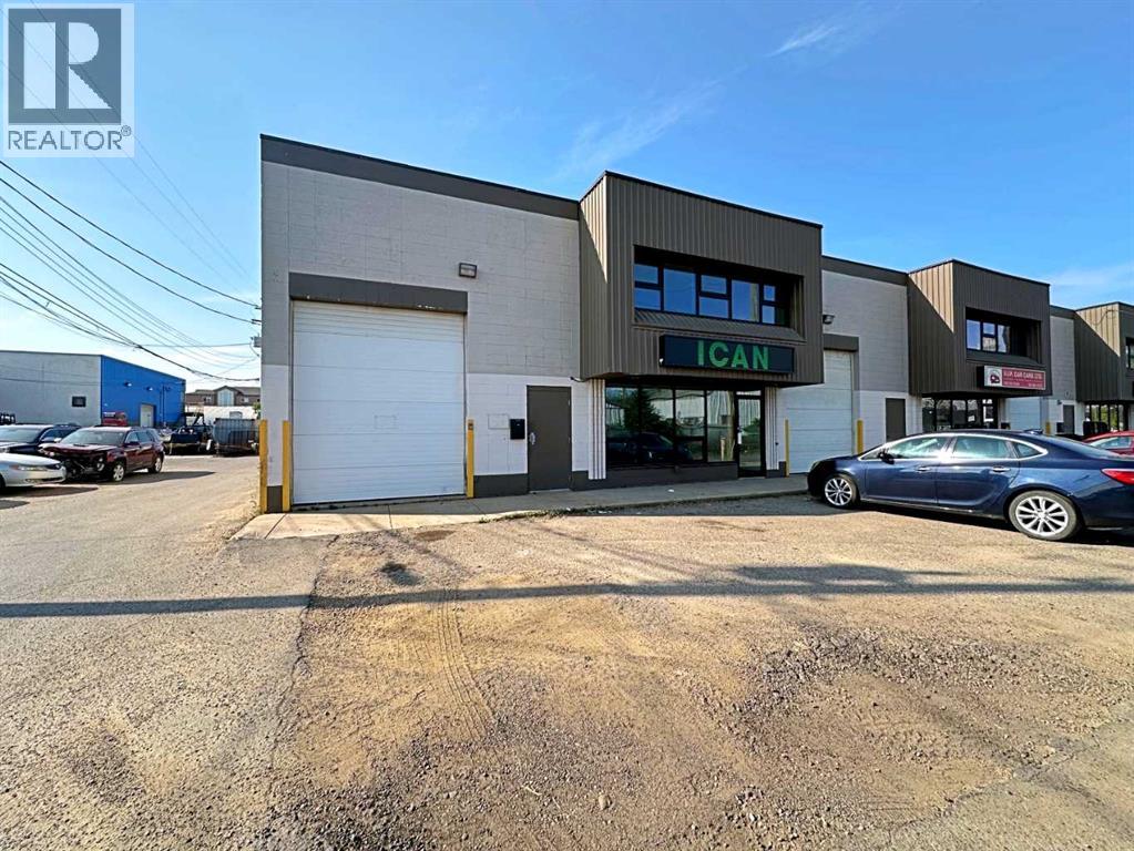 8109 Fraser Avenue, Fort McMurray