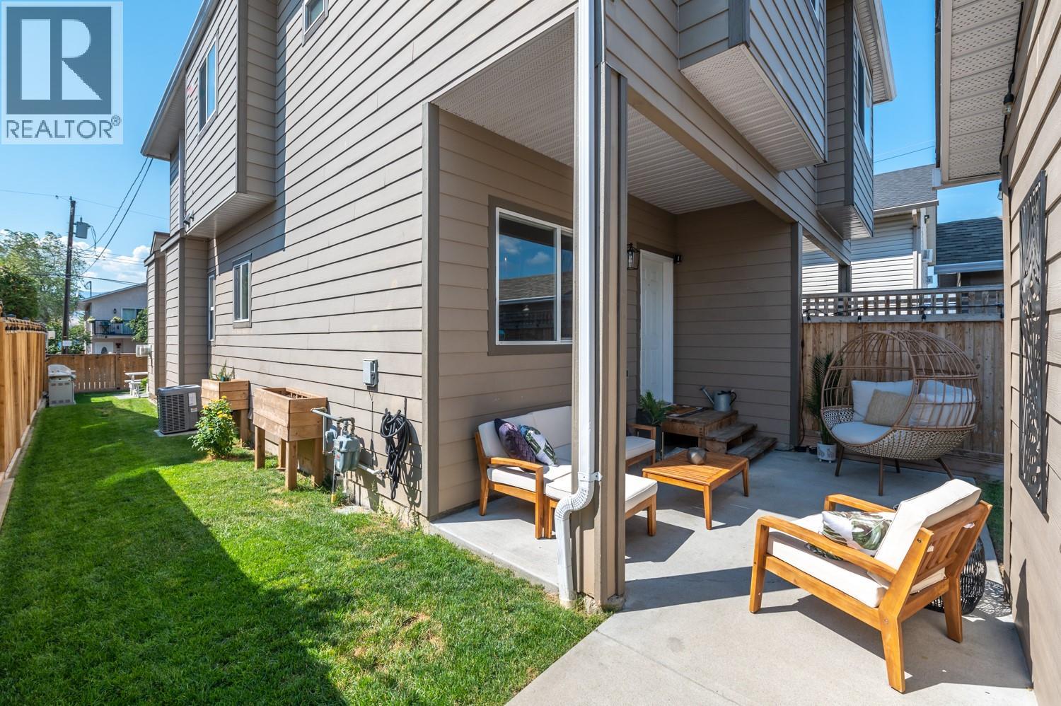 642 VAN HORNE Street Unit# 102, Penticton