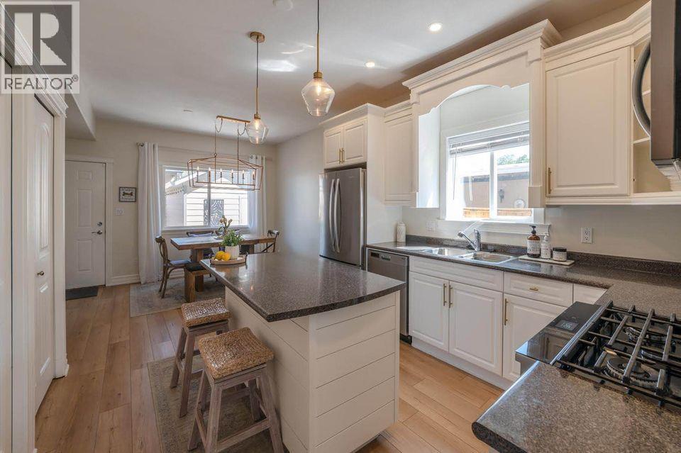 642 VAN HORNE Street Unit# 102, Penticton