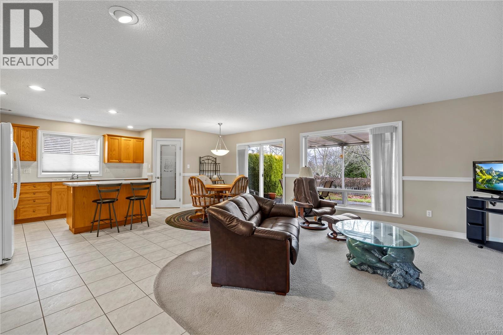 117 Denman Dr, Qualicum Beach