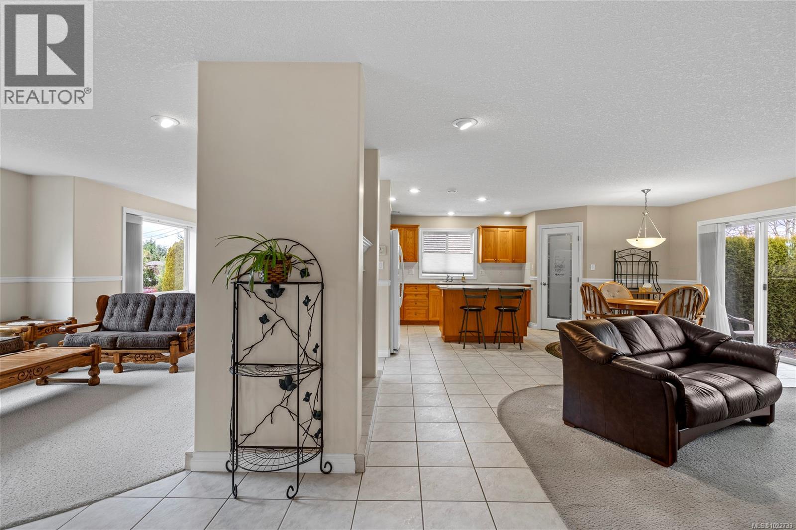 117 Denman Dr, Qualicum Beach