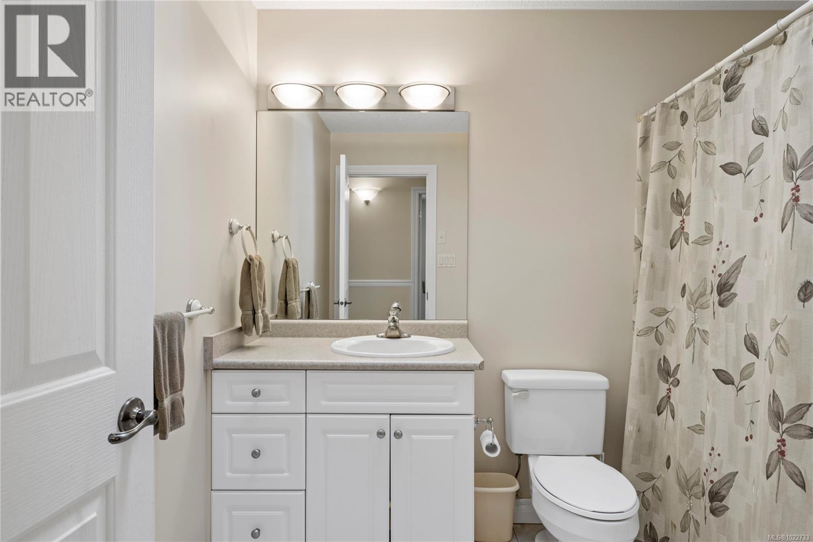 117 Denman Dr, Qualicum Beach