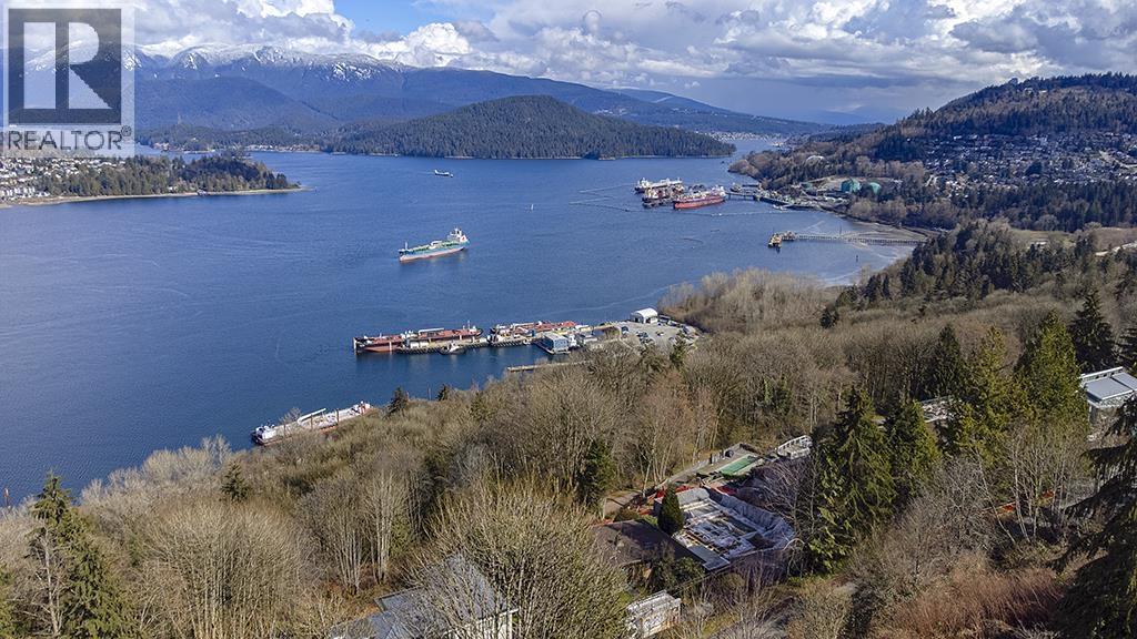 5645 HIGHFIELD DRIVE, Burnaby