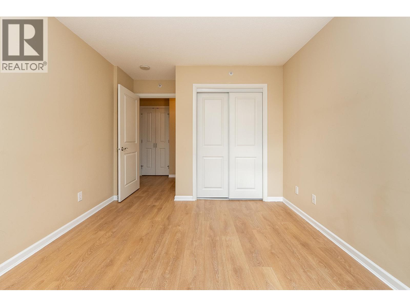 104 288 UNGLESS WAY, Port Moody