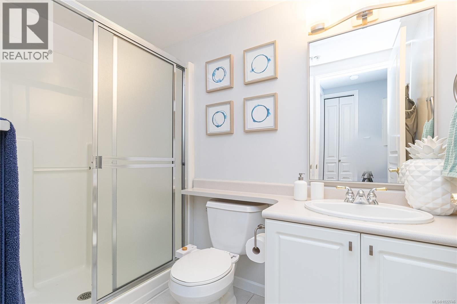 107 27 Songhees Road, Victoria