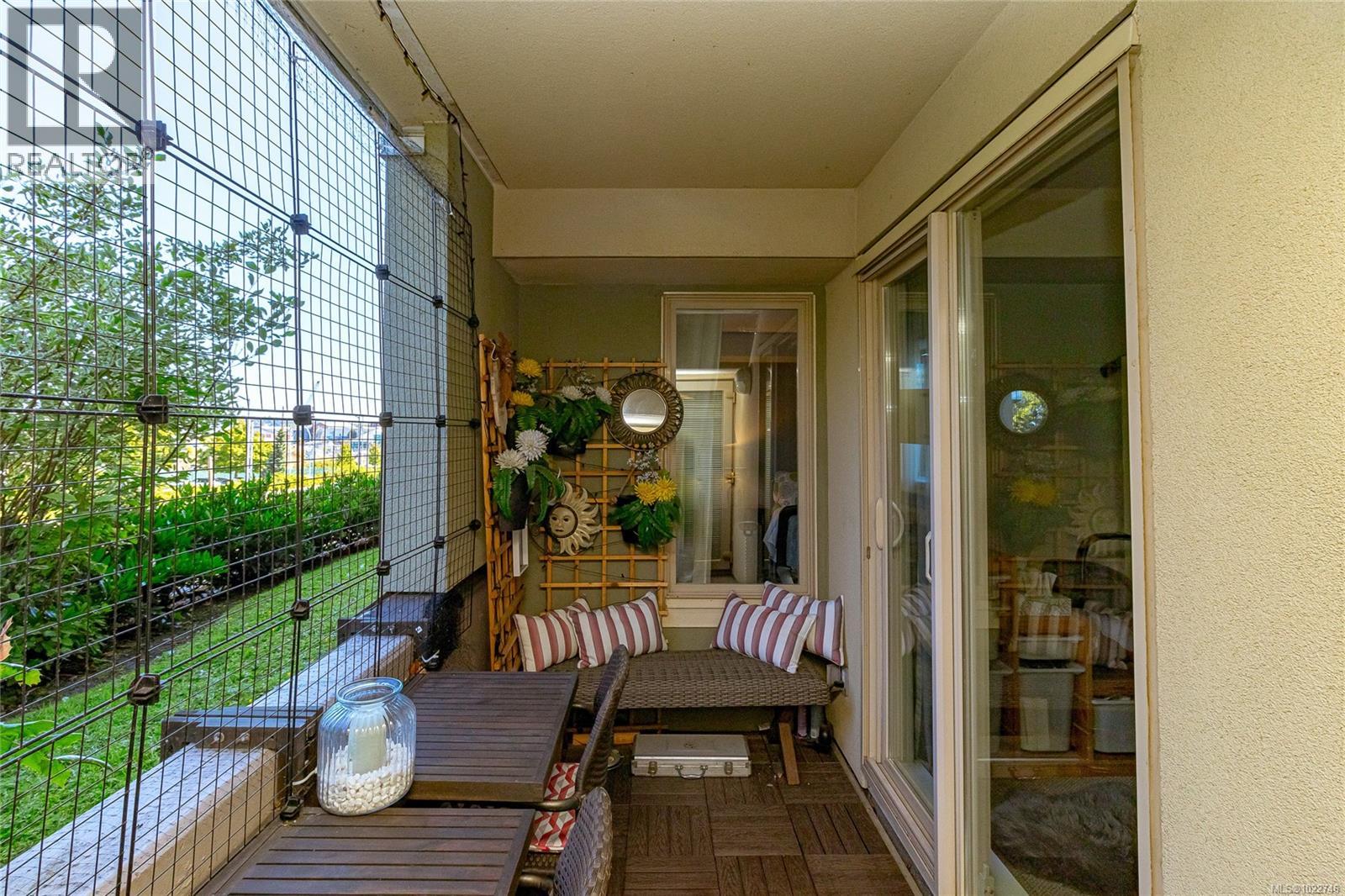 107 27 Songhees Road, Victoria