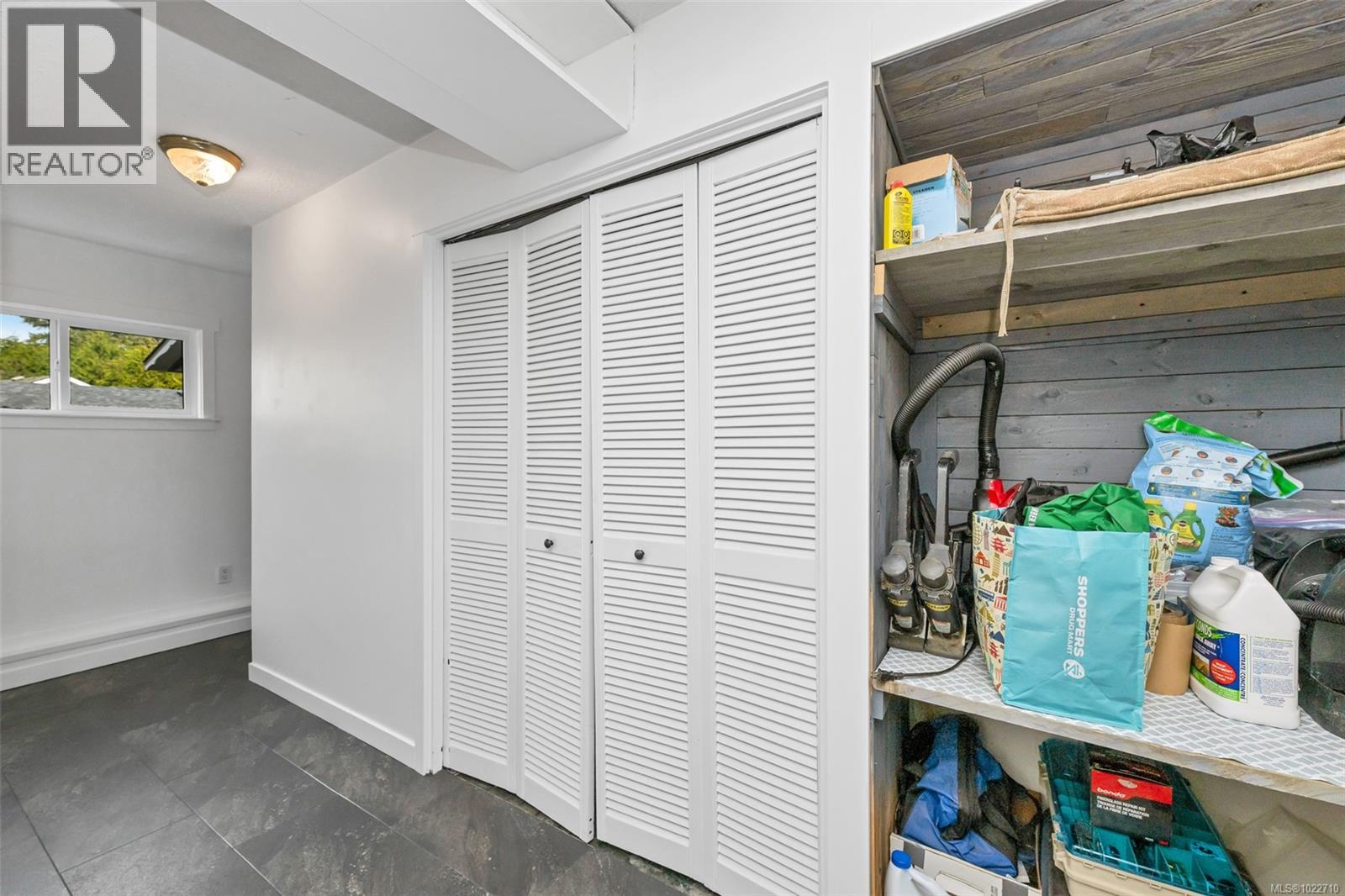 2700 Rainville Rd, Langford