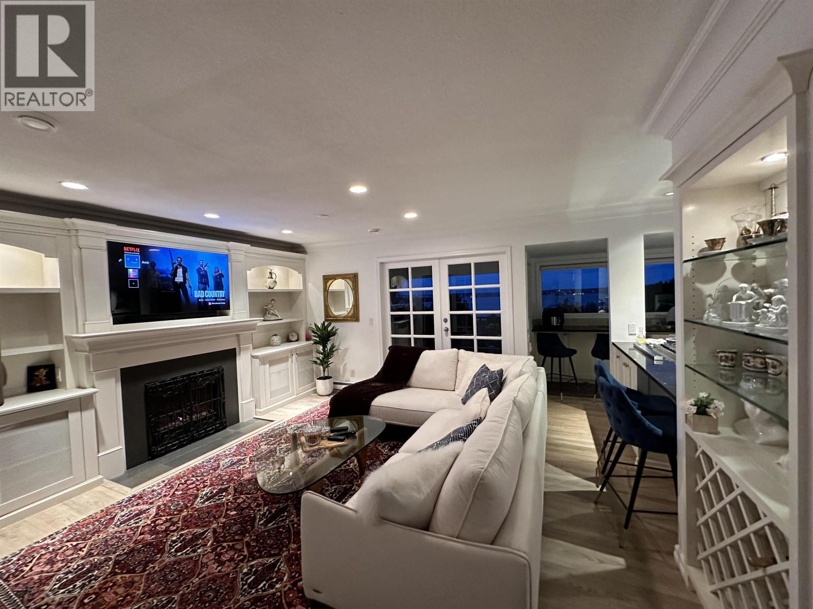 2390 PALMERSTON AVENUE, West Vancouver