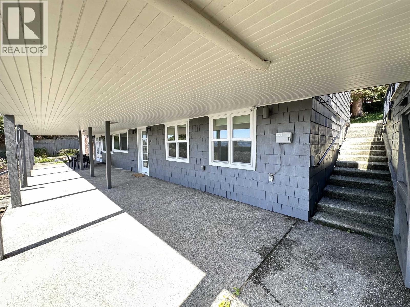 2390 PALMERSTON AVENUE, West Vancouver