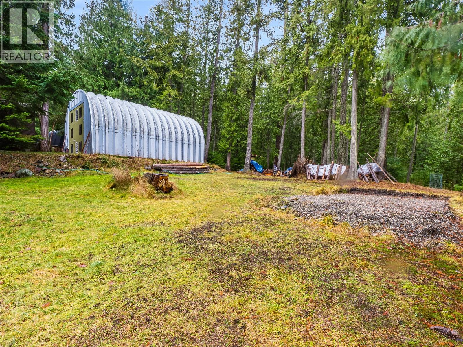 304 NICHOLS DRIVE - 29