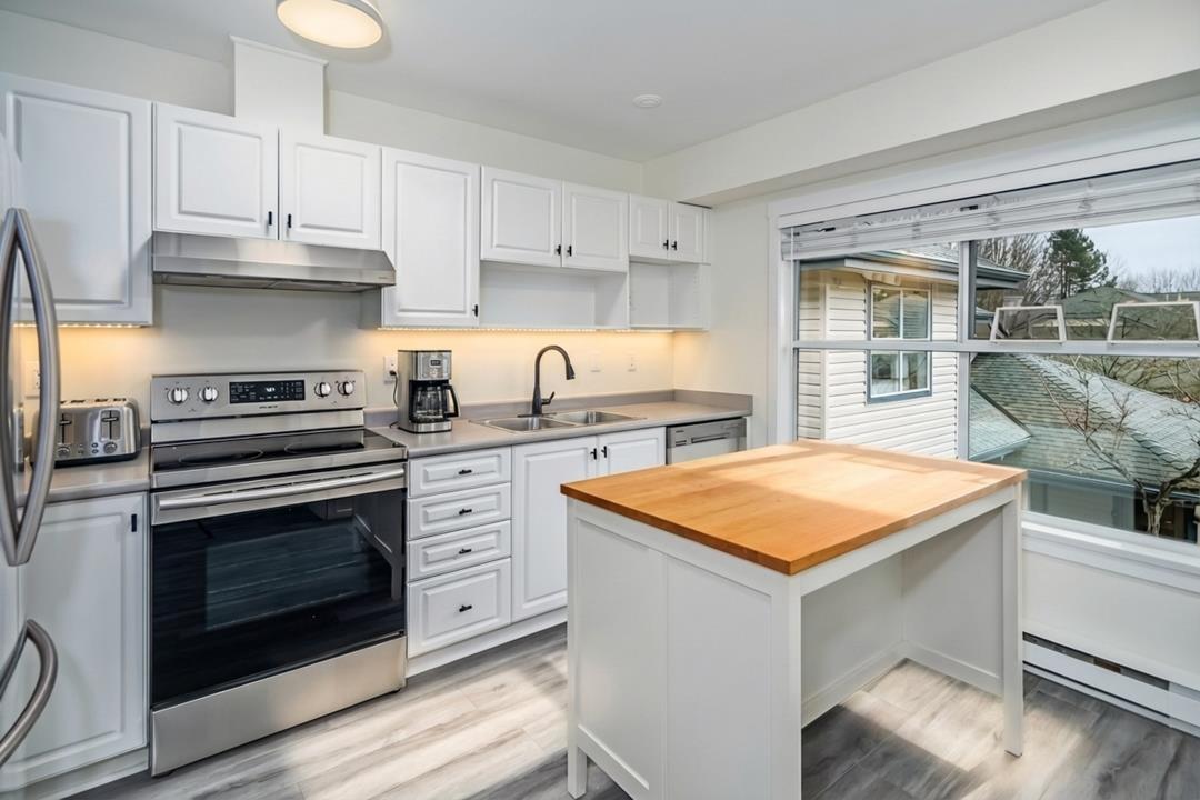 35 5668 208 STREET, Langley