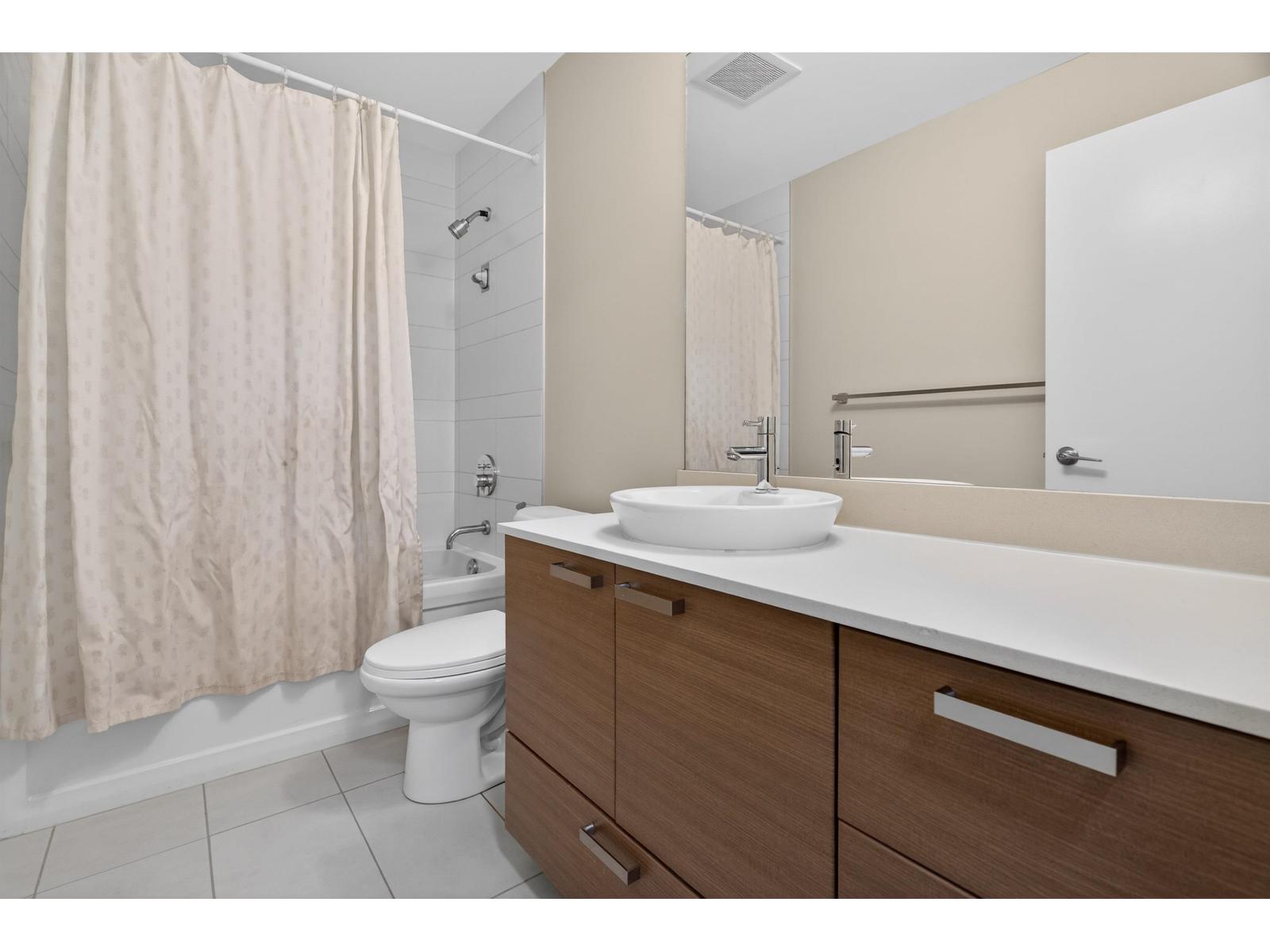 229 18818 68 AVENUE, Surrey