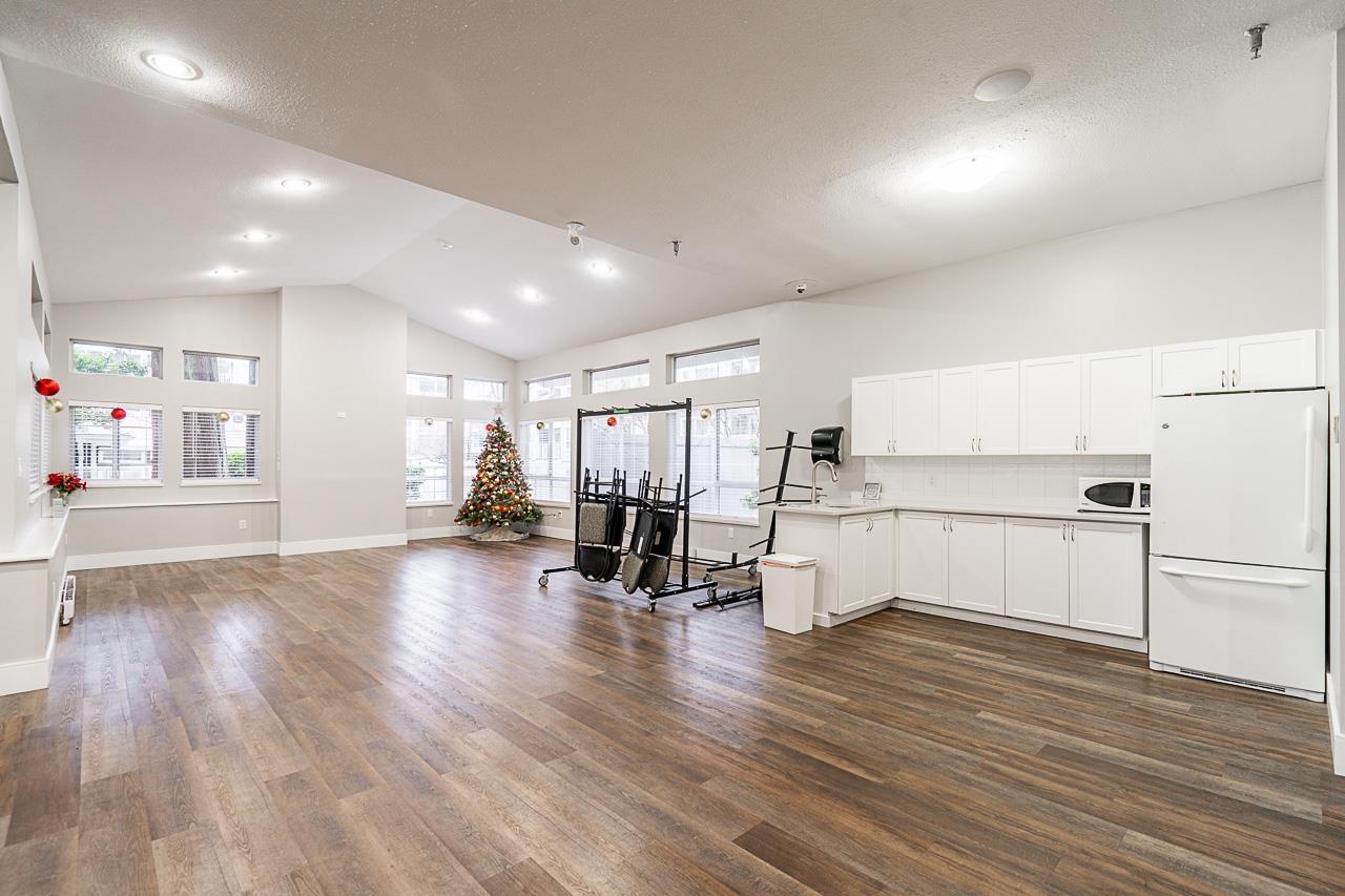 403 9668 148 STREET, Surrey