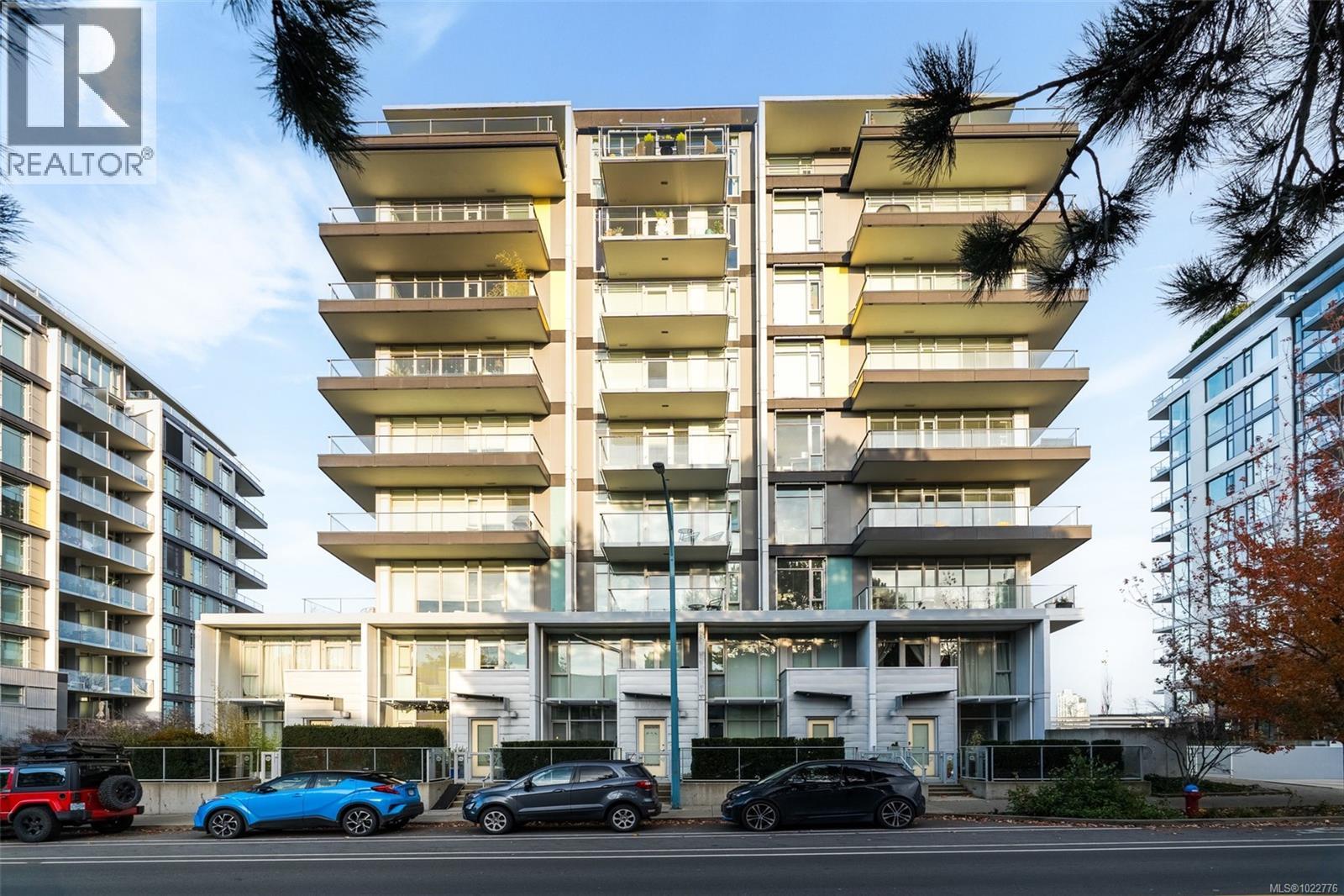 308 373 Tyee Rd, Victoria