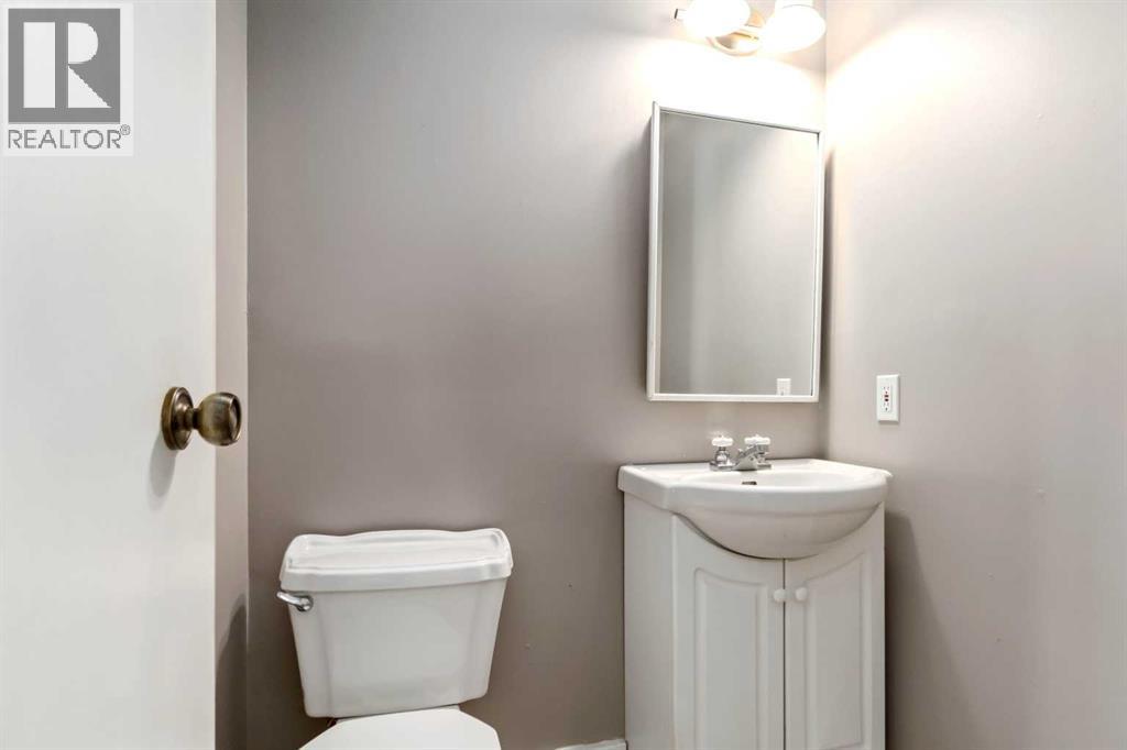 170 Windsor Drive, Fort McMurray