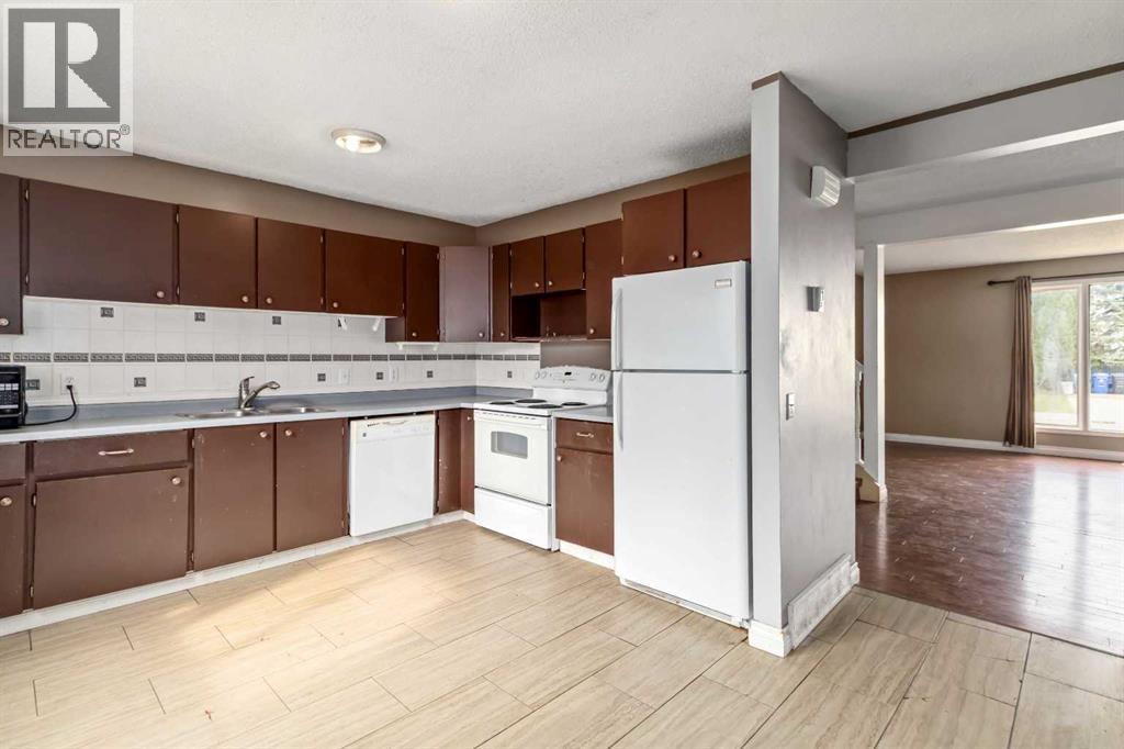 170 Windsor Drive, Fort McMurray