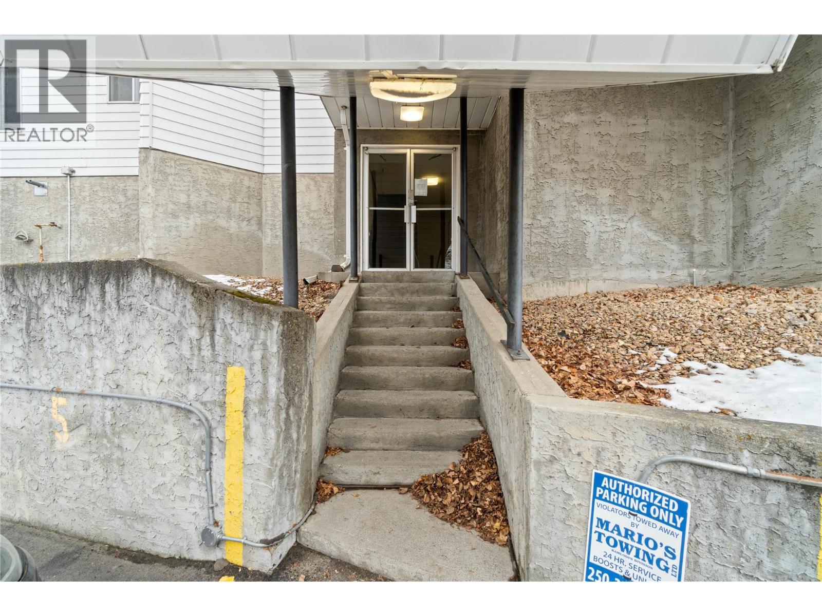 1089 McMurdo Drive Unit# 3, Kamloops