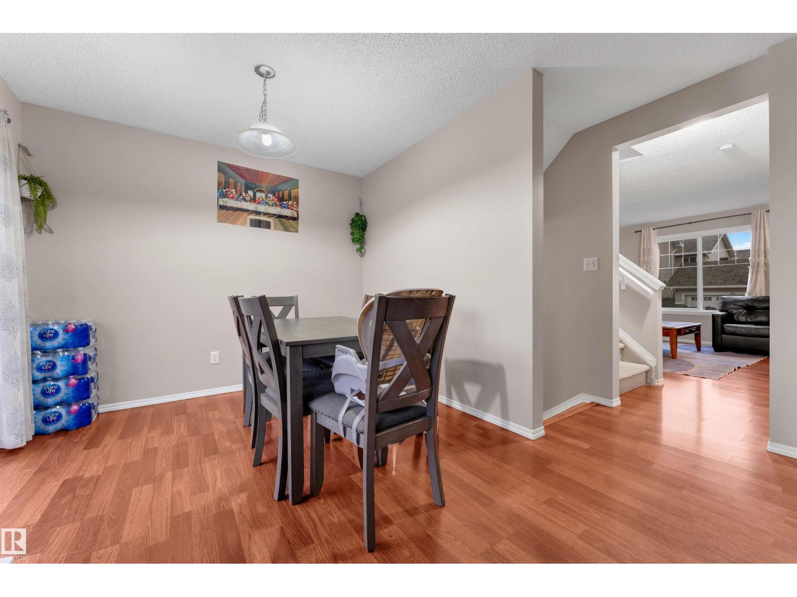 
          8 2503 24 Street NW
            <br/>
            <span>Edmonton</span>
            , 
            <span>AB</span>
             <span>T6T0B5</span>
         - Photo 10