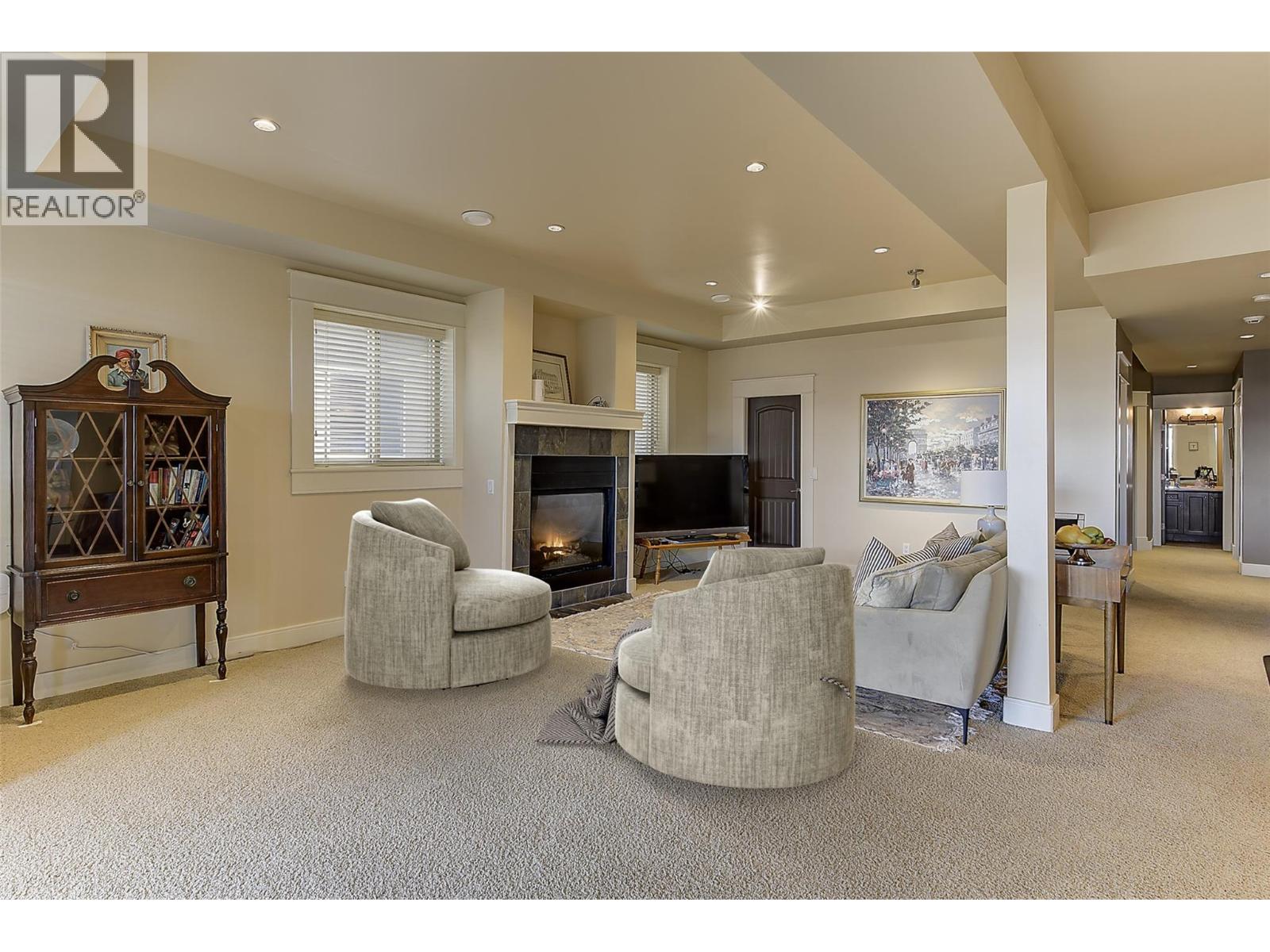  679 Devonian Avenue, Kelowna