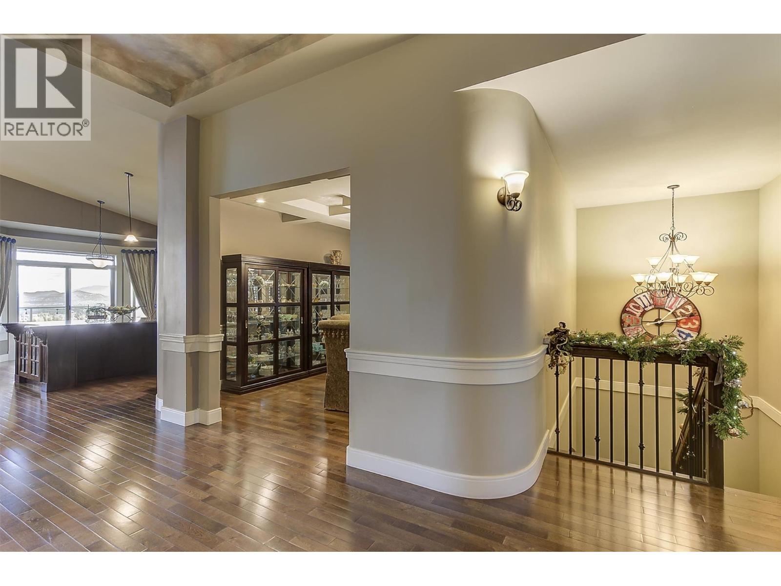  679 Devonian Avenue, Kelowna