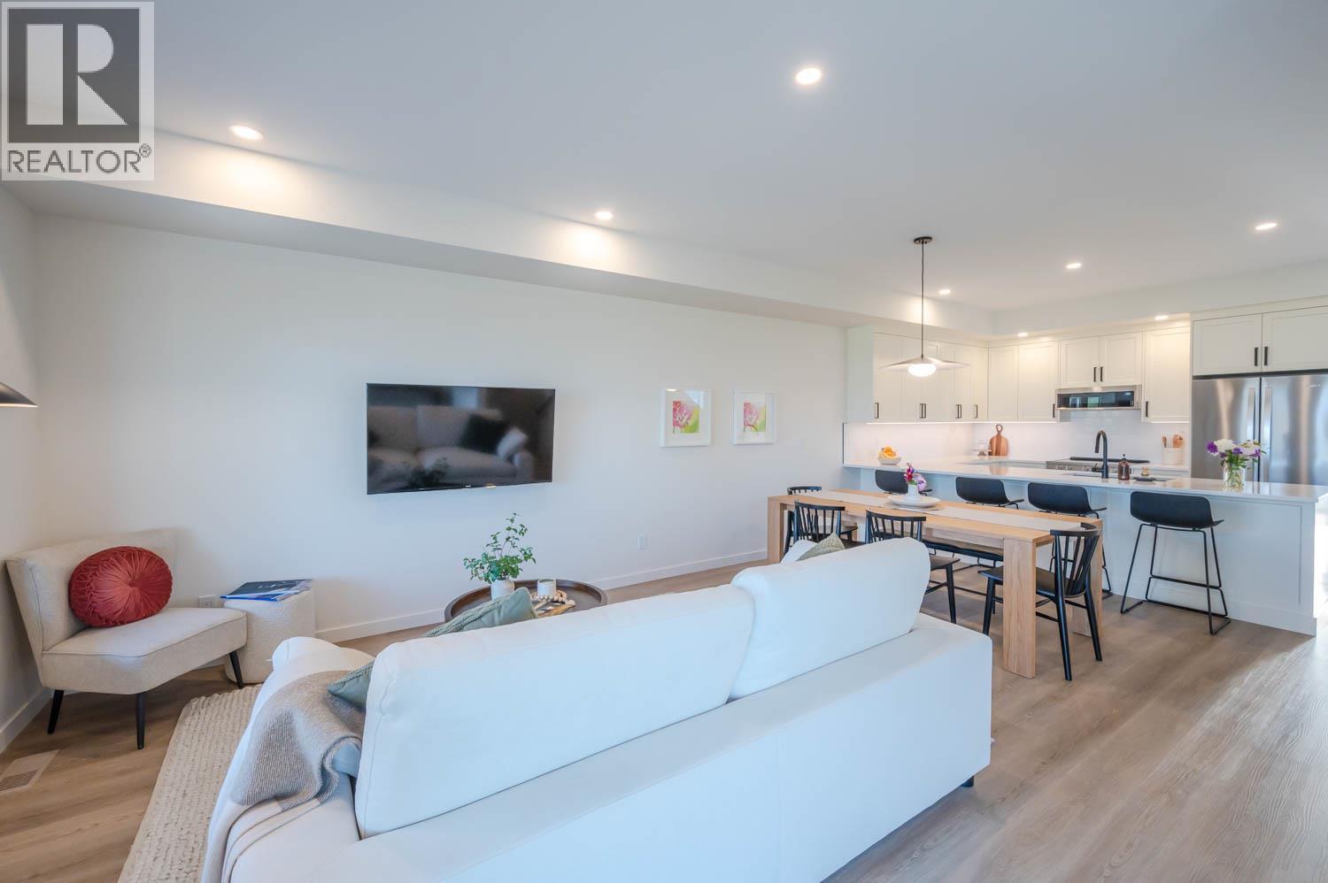 158 DEER Place Unit# 108, Penticton