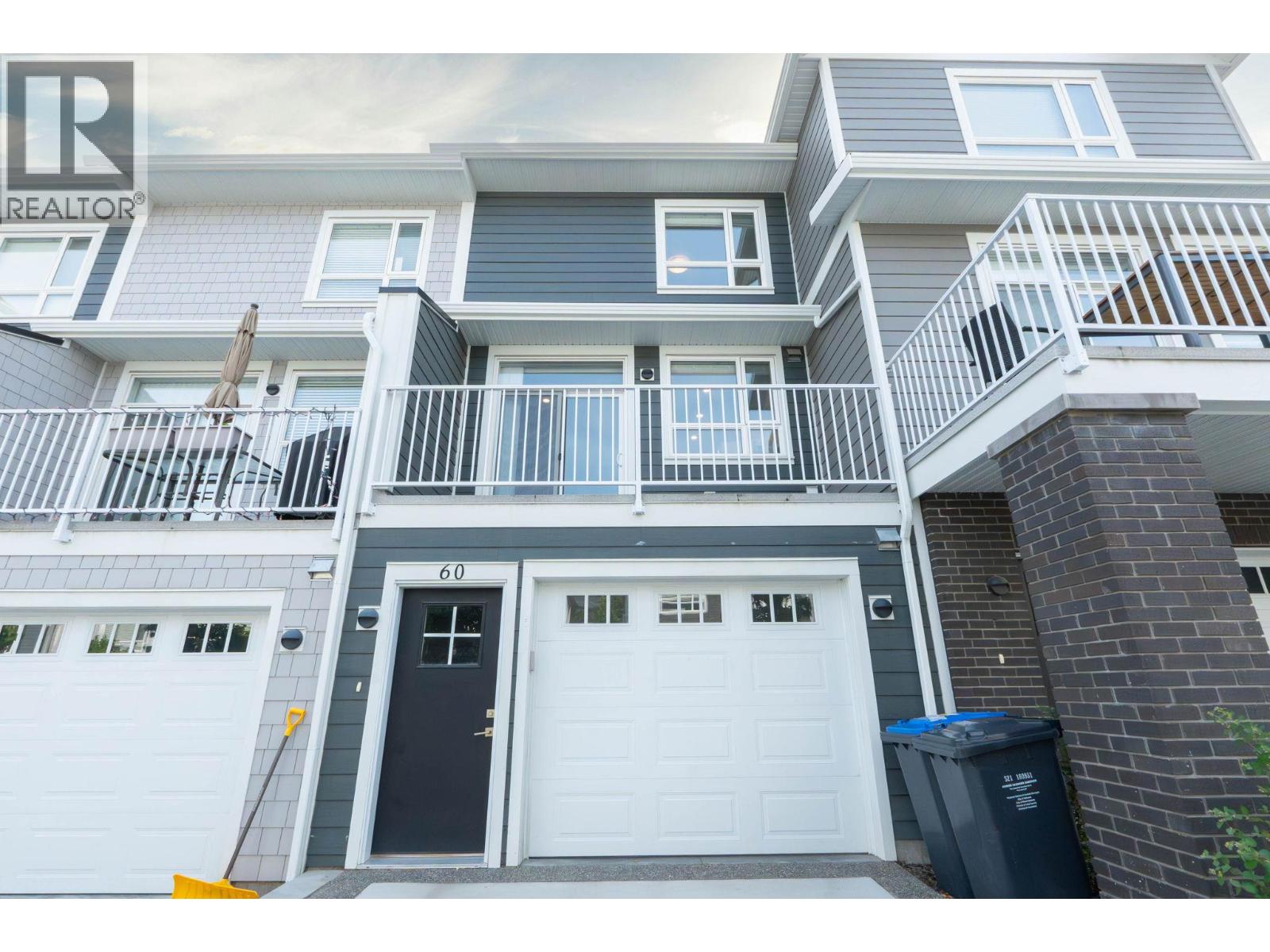 13098 Shoreline Way Unit# 60, Lake Country